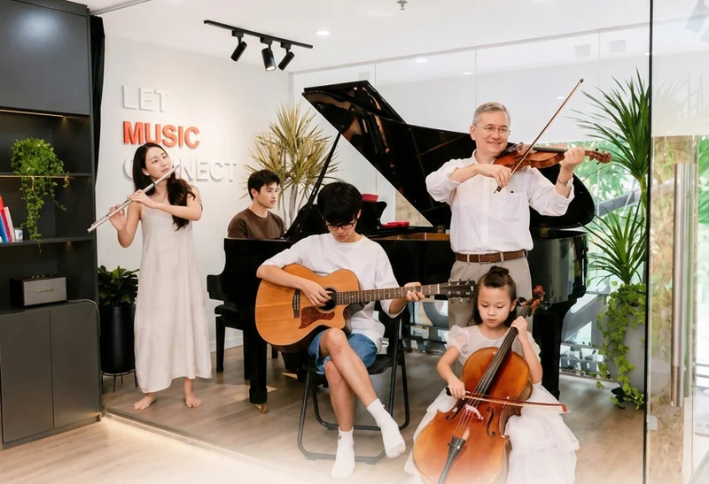 Hình ảnh Nhạc Cụ Cổ Điển tại ConnectArt